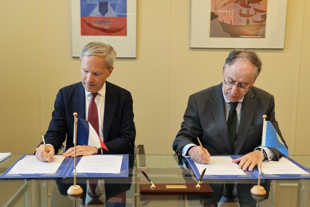 France strengthens commitment to global chemical weapons ban with over €900,000 contributions to OPCW activities