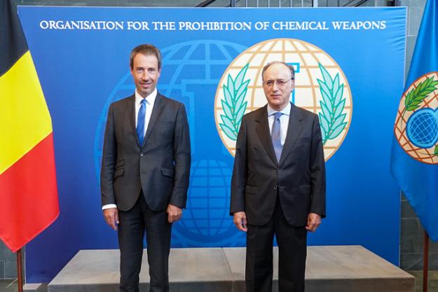 H.E. Mr. Philippe Goffin, Minister of Foreign Affairs and Defence of the Kingdom of Belgium, and H.E. Mr Fernando Arias, OPCW Director-General