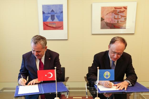 Turkey Contributes € 30,000 to Future OPCW Centre for Chemistry and Technology