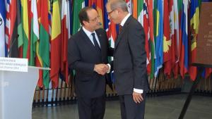 President of France, Mr François Hollande(left) and Director-General Ahmet Üzümcü.